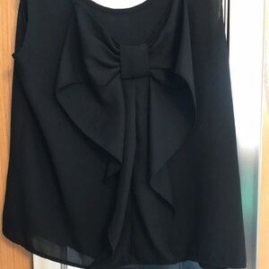 The blue door collection bow tank top blouse black size Large